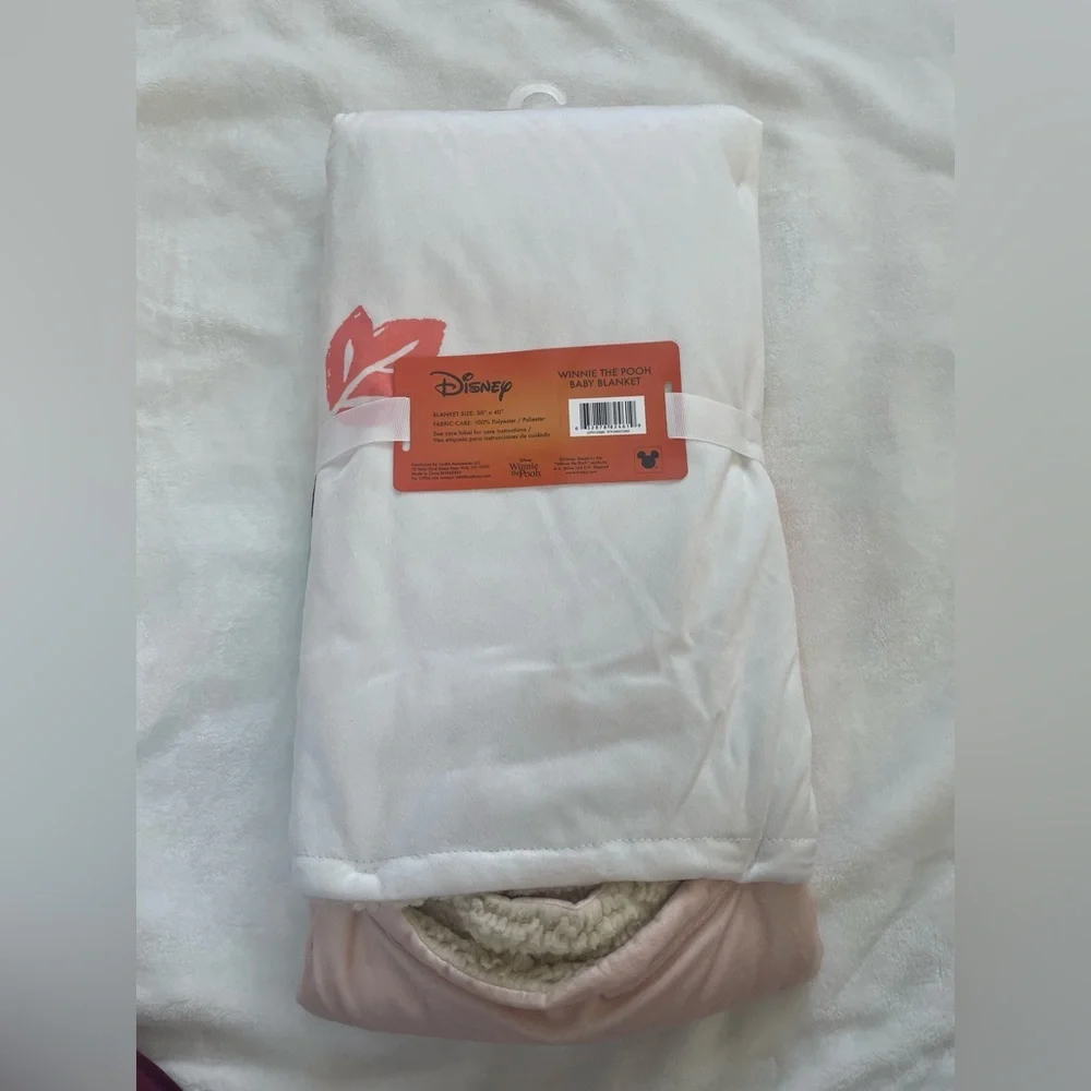 NWT Disney Pumpkin Winnie the Pooh Baby Blanket